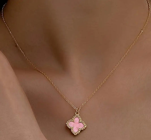 Kleeblatt- Halskette